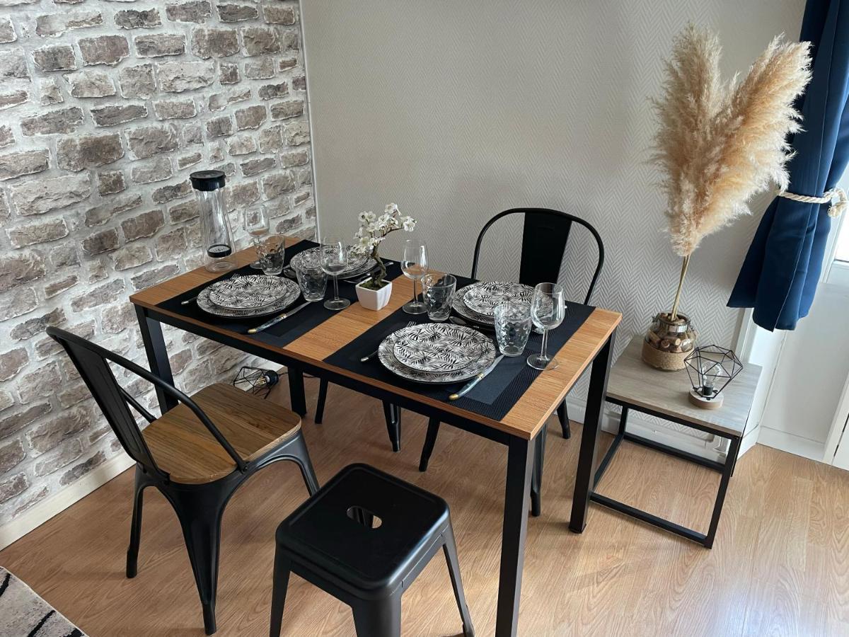 Cosy Studio - 50M Du Loing - Hyper-Centre Moret-sur-Loing Exterior photo